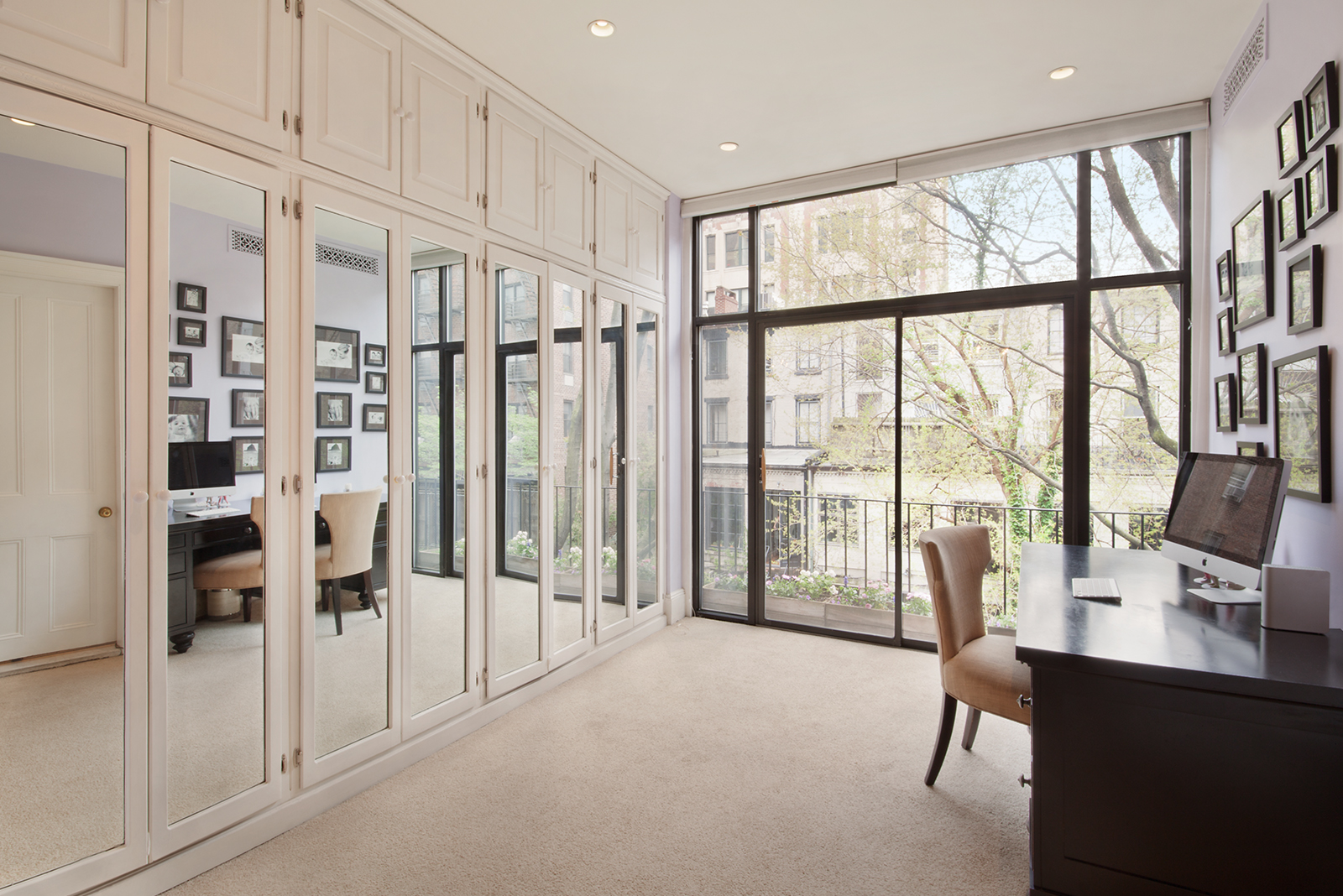 Live out your fanciest "Old New York" fantasies in this historic